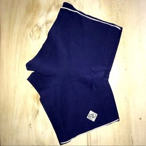 Square fit yoga hot shorts